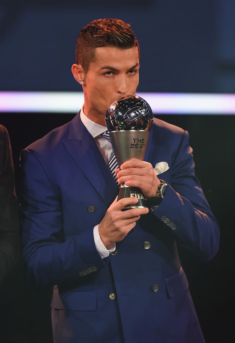 王博豪：那次射门机会我应该打上角；欧洲联赛对我锻炼大